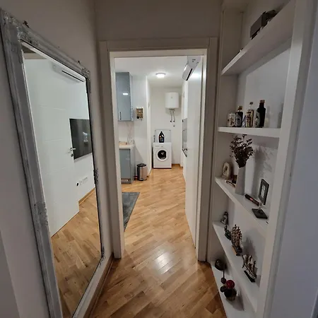 Apartamento Tamara With Garden And River View - Free Private Parking Bicycle & Motorcycle Garage Mostar